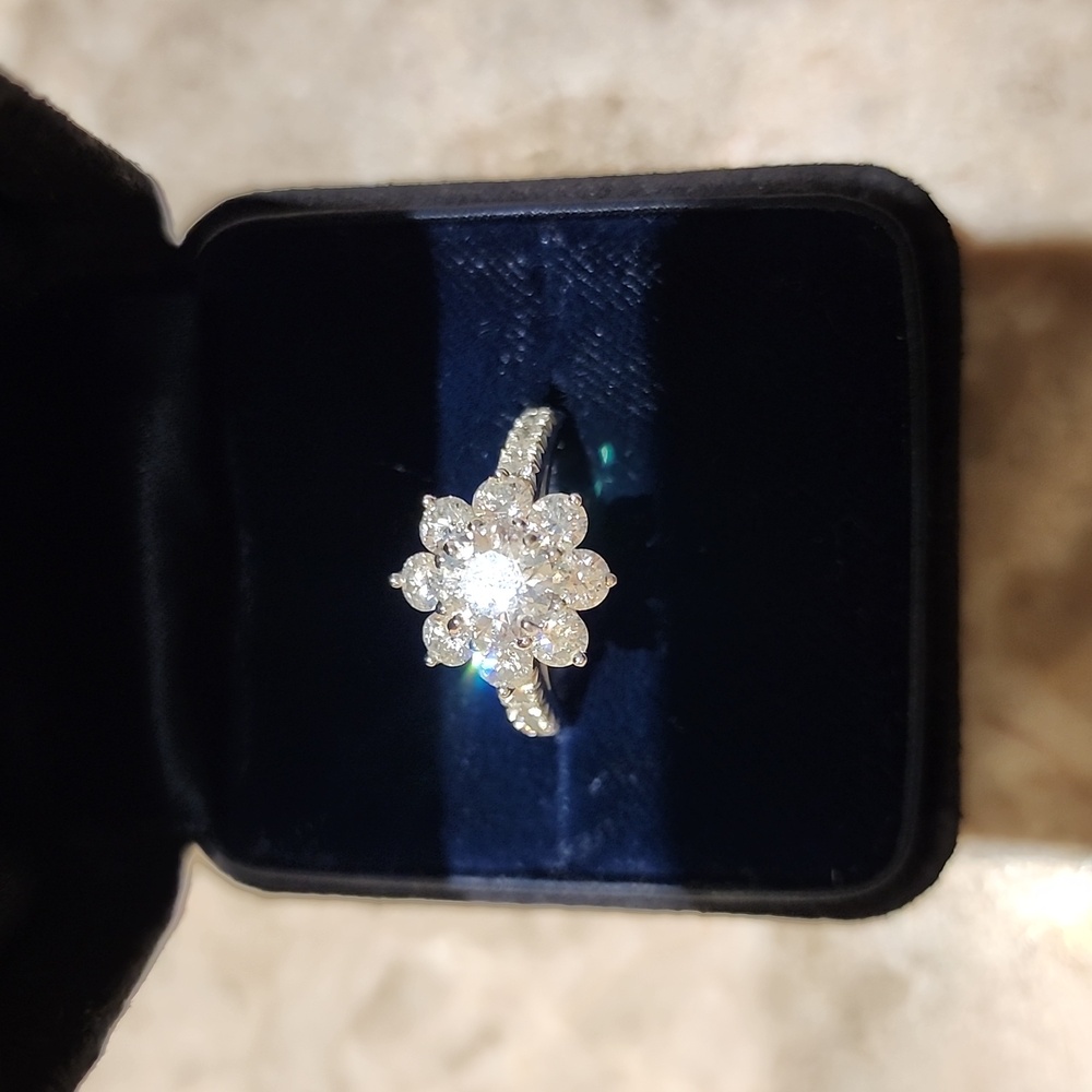 Harry Winston diamond ring sunflower collection engagement platinum D VS1 size 4 - Picture 8 of 15